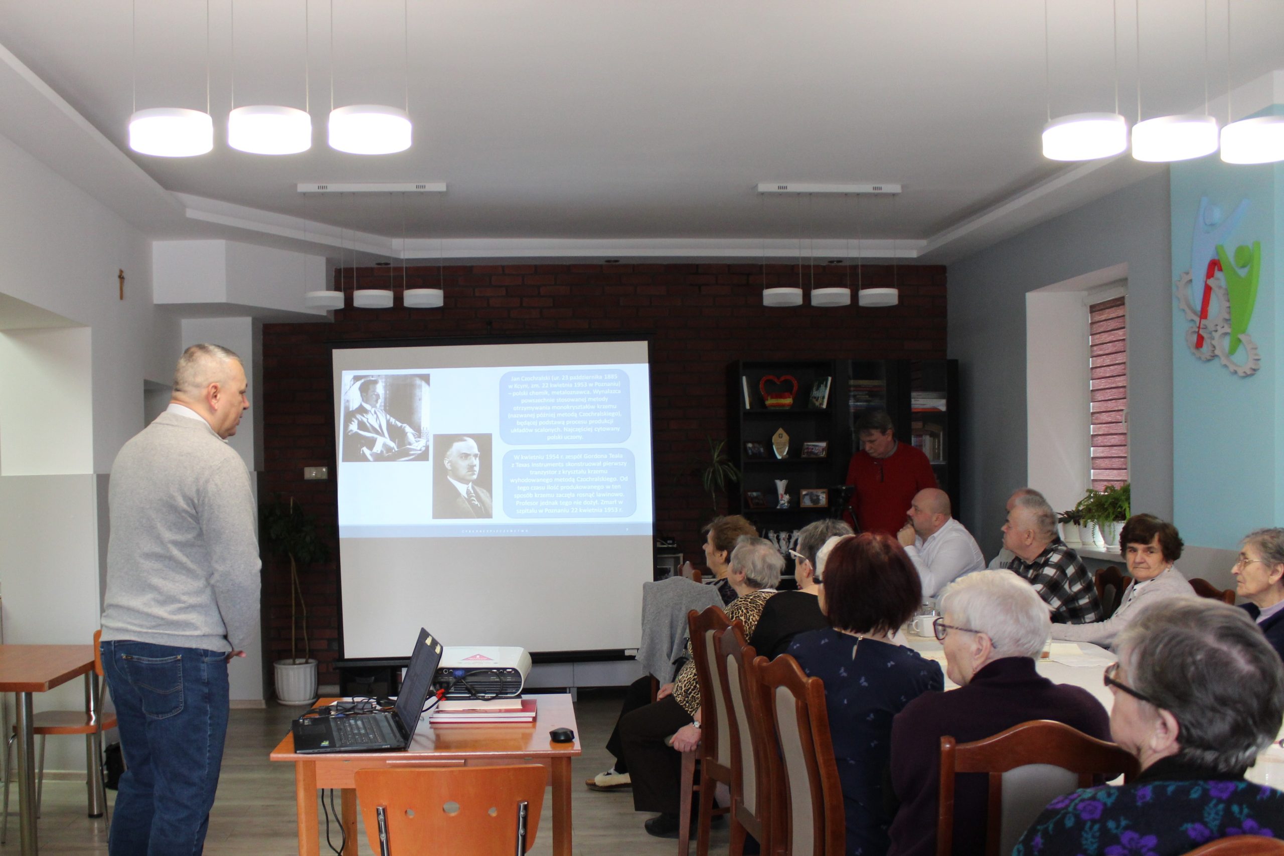 Zdjęcie wykonane w DDP podczas wykładu na temat cyberbezpieczeństwa