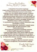 Na zdjęciu życzenia od burmistrza dla pracowników socjalnych